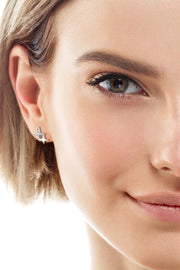 Moissanite 925 Sterling Silver Second Star to the Right Shape EarringsIncludes:No certificate of authenticity and limited warranty card with gemological research association (GRA), because a single moissanite has fewer carats (less thaMoissanite 925 Sterling Silver