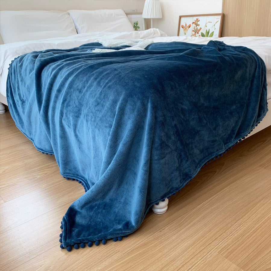 Flannel Blanket with Pompom Fringe Lightweight Cozy Bed Blanket Soft Throw