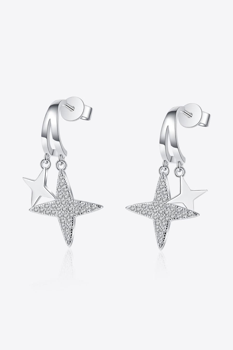 Moissanite Second Star to the Right Rhodium- Plated Drop Earrings

Style: Modern
Material: 925 sterling silver, Rhodium-plated, Moissanite
Care: Avoid wearing during exercise, as sweat will react with the jewelry to produce silverRhodium- Plated Drop Earrings